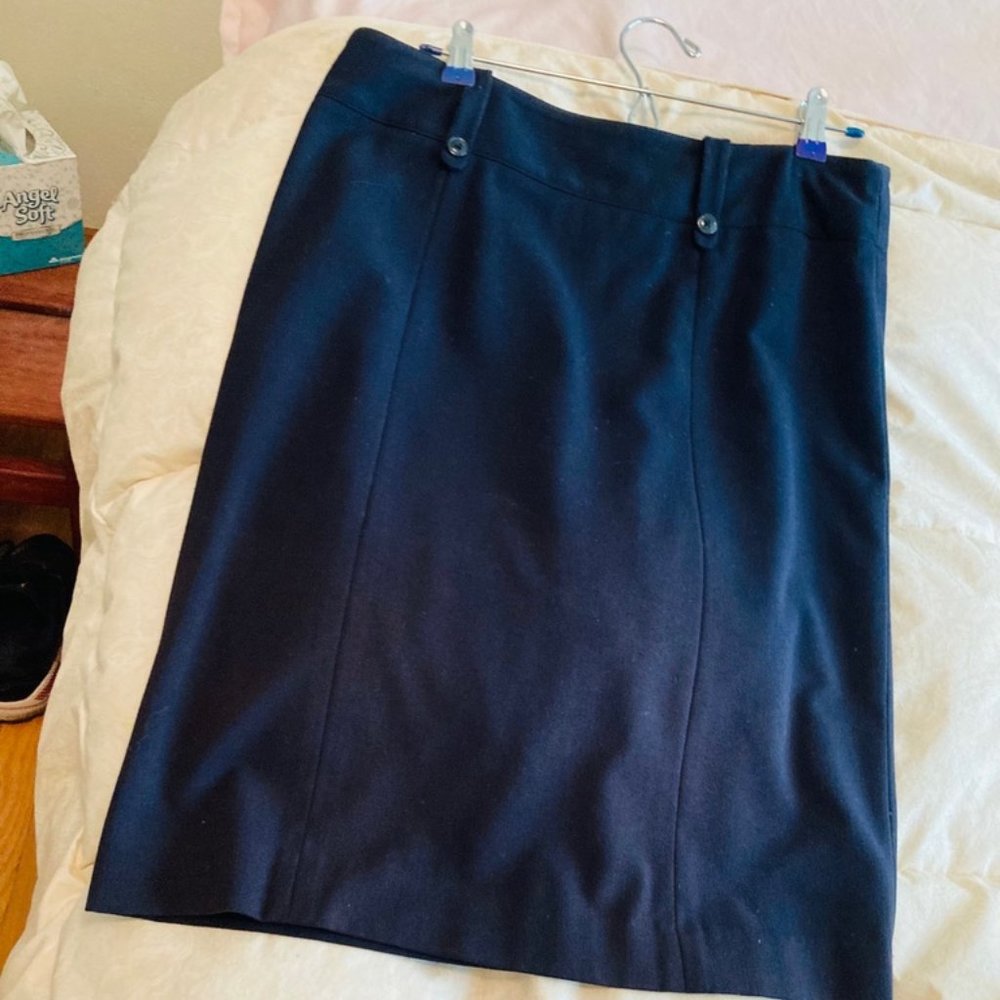 Atelier career skirt